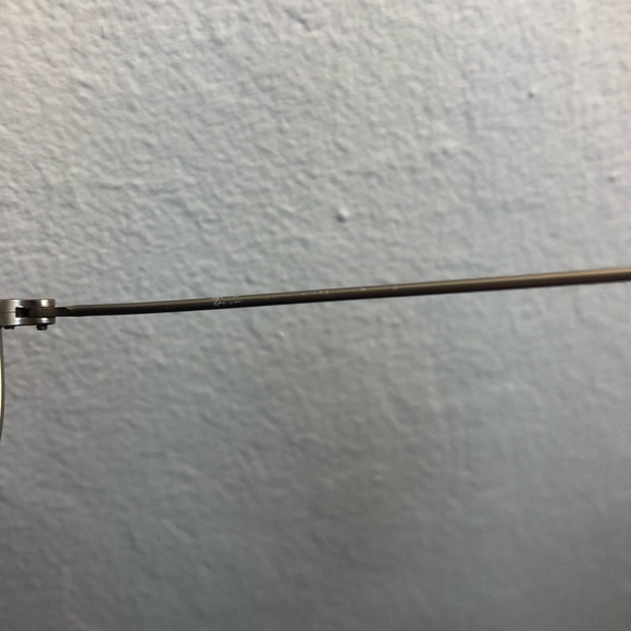 Authentic Ray-Ban Pink Reflective Aviators - Picture 3 of 8